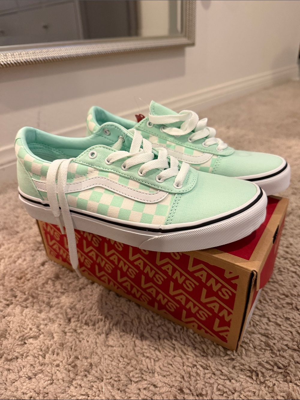 Vans Kids Mint Green Checkerboard Low-Top Sneakers